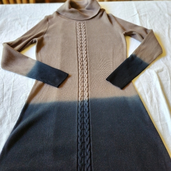Aventura Ombre Rayon/Nylon Long Sleeve Sz. M Sweater Dress - Picture 6 of 10
